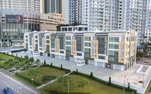 Platino Avenue Shop (G-2nd)